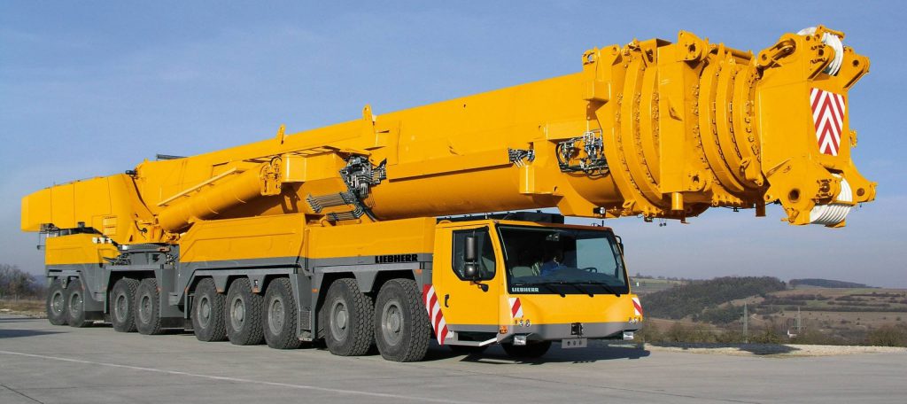 MOBILE_CRANE_construction_truck_semi_tractor_ariel_cranes_boom-1024x456